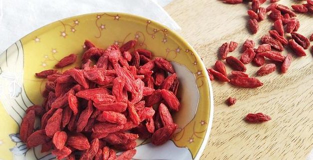 Le bacche di goji: superfood o semplice moda?